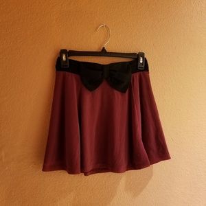 H&M burgundy mini skirt